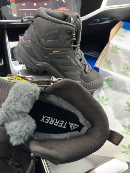 Зимові чоловічі кросівки Terrex Swift R Gore-Tex Fur Black Grey , В'єтнам 45 28,5 | Зображення 5