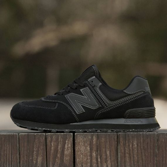 Демісезонні кросівки New Balance 574 колір чорний | Зображення 1