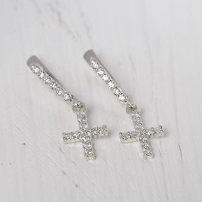 Серебряные сережки крестики
