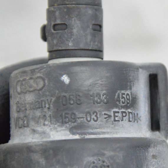 Клапан вентиляції паливного бака 1.4 16V Volkswagen Golf V 2003-2008 Фольксваген Гольф 4 058133459 | Зображення 2
