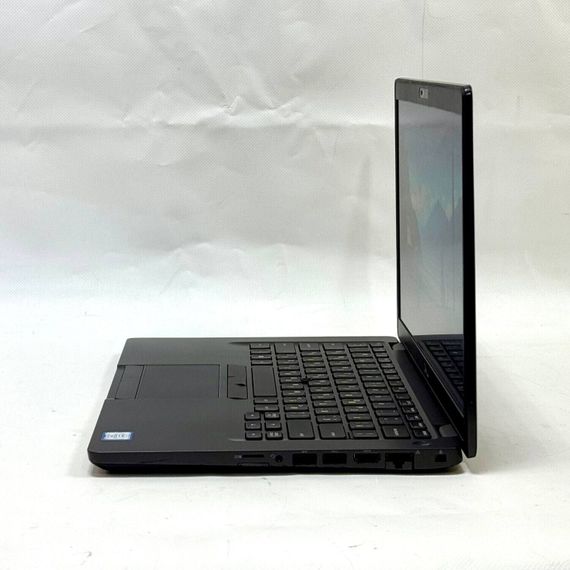 Ультрабук Б-клас Dell Latitude 5400 / 14" (1920x1080) IPS / Intel Core i5-8365U (4 (8) ядра по 1.6 - 4.1 GHz) / 16 GB DDR4 / 256 GB SSD / Intel UHD Graphics 620 / WebCam / Windows 11 Pro б/в | Зображення 6