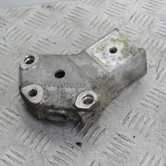 Кронштейн кріплення двигуна 1.6 HDI Peugeot 206 лапа опора мотора Пежо 206 9648930580 | Зображення 1