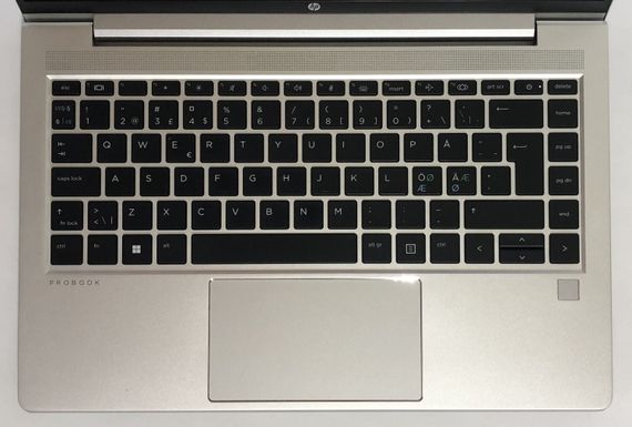 Ультрабук HP ProBook 445 G8 / 14" (1920x1080) IPS / AMD Ryzen 3 5400U (4 (8) ядра по 2.6 - 4.0 GHz) / 8 GB DDR4 / 256 GB SSD / AMD Radeon RX Vega 6 Graphics / WebCam / Win 11 Pro б/в + Подарунок Флеш-накопичувач Kingston DataTraveler Exodia S 64 ГБ | Зображення 7