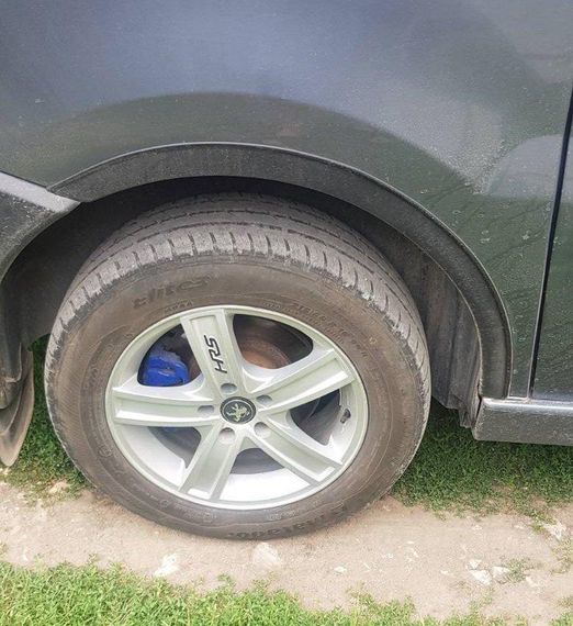 Накладки на арки (4 шт, чорні) 1 бічні двері, Метал для Citroen Berlingo 2008-2018 рр. | Зображення 2