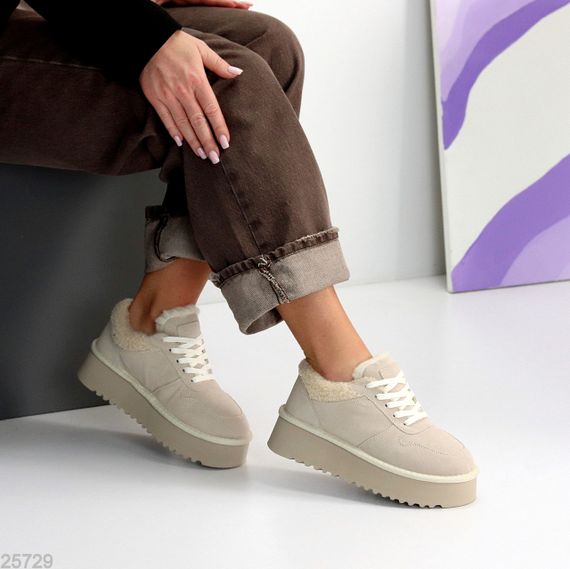 Светлые бежевые кроссовки угги натуральная замша + мех Тедди | Зображення 5