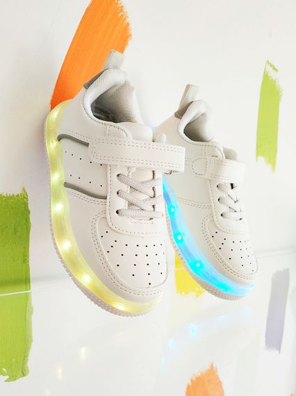 Кросівки з LED-підошвою C10628-7 білі 29