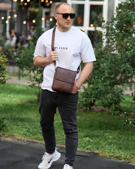 Сумка с клапаном через плече з гладкої шкіри коричнева Tiding Bag TD-81020 | Зображення 8