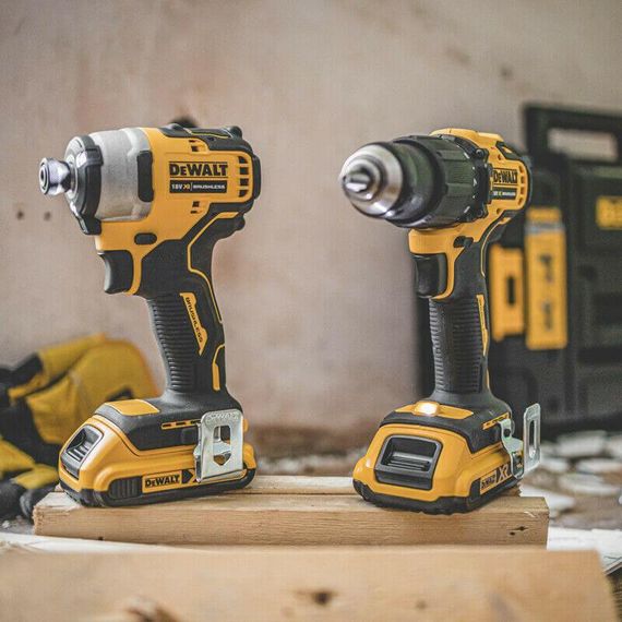 Набір з двох безщіткових інструментів DeWALT DCK2062D2T | Зображення 4