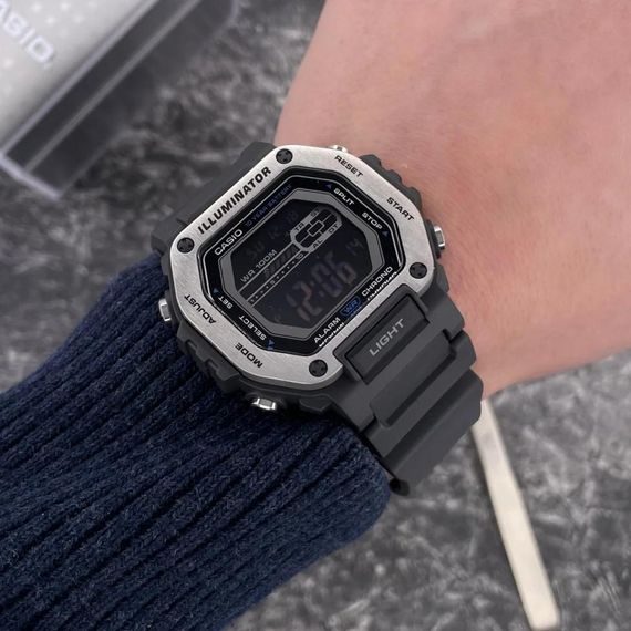 Чоловічий годинник Casio MWD-110H-8B | Зображення 1