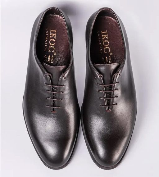 Ціліснокроєні туфлі коричневі ІКОС 43 розмір