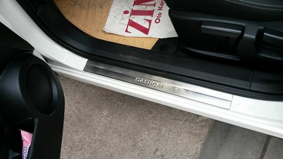 Накладки на пороги (Omsa, 4 шт, нерж.) -20242 (длинный) для Nissan Qashqai 2010-2014 гг | Зображення 1