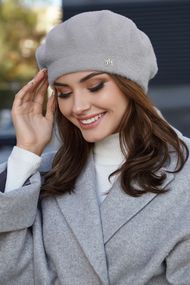 Мягкий пушистый берет (4947) светло-серый