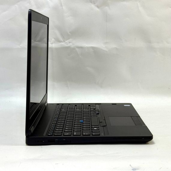 Ноутбук Б-клас Dell Latitude 5580 / 15.6" (1920x1080) IPS / Intel Core i5-6300U (2 (4) ядра по 2.4 - 3.0 GHz) / 16 GB DDR4 / 256 GB SSD / Intel HD Graphics 520 / WebCam / Windows 10 Pro б/в | Зображення 5