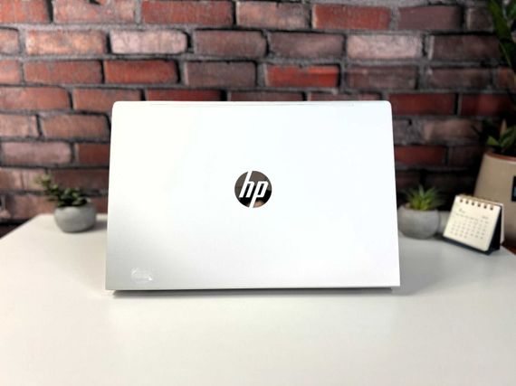 Ультрабук Б-клас HP ProBook 440 G10 / 14" (1920x1080) IPS / Intel Core i3-1315U (6 (8) ядер по 1.2 - 4.5 GHz) / 8 GB DDR4 / 256 GB SSD / Intel UHD Graphics / WebCam б/в + Подарунок Бездротова USB-миша | Зображення 8