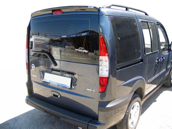 Спойлер Anatomic 1 дв (под покраску) для Fiat Doblo II 2005-2010 гг