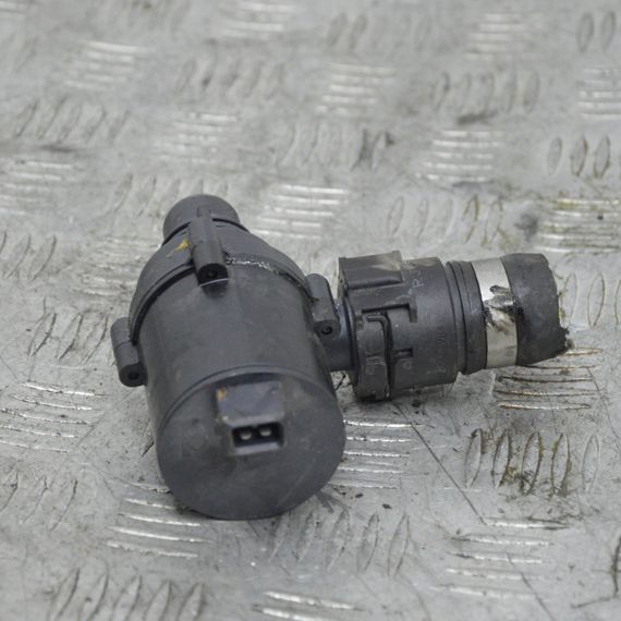 Водяний насос BMW E38 E39 E60 E61 E63 E64 E65 E66 X5 1995-2010 Помпа водяна БМВ 64216917700 70207801 | Зображення 1