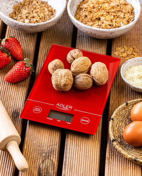 Ваги кухонні електронні Adler AD 3138 червоні до 5 кг зі скляною платформою | Зображення 3