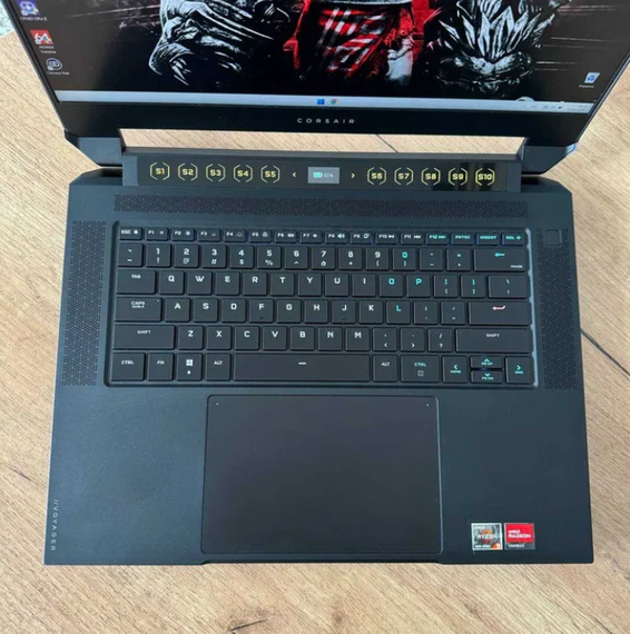 Ноутбук Corsair 16.0" 2K IPS 240Hz Ryzen 9 6900HS 32Gb SSD 2Tb Radeon RX6800M  Б/В | Зображення 4