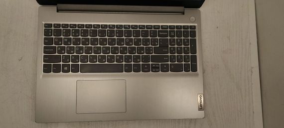 Ігровий ноутбук Lenovo IdeaPad / 15.6" TN / Intel Core i3-1005G1 (2(4) ядра по 1.2-3.4GHz) / 8GB DDR4 / 256GB SSD / GeForce MX330, 2GB GDDR5, 64bit / WebCam / АКБ NEW б/в | Зображення 4