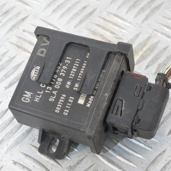 Блок управління освітленням ксенон Opel Vectra C 2002-2008 Модуль управління світлом фар Опель Вектра Ц 13178462 5LA008379