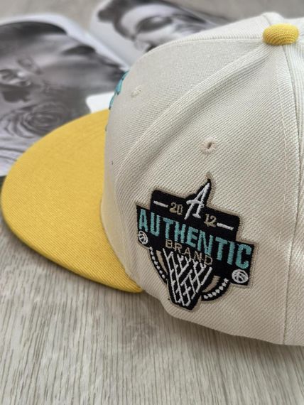 Кепка снепбек (Snapback) Authentic Бежевий з синім 56-61р (9056) | Зображення 5