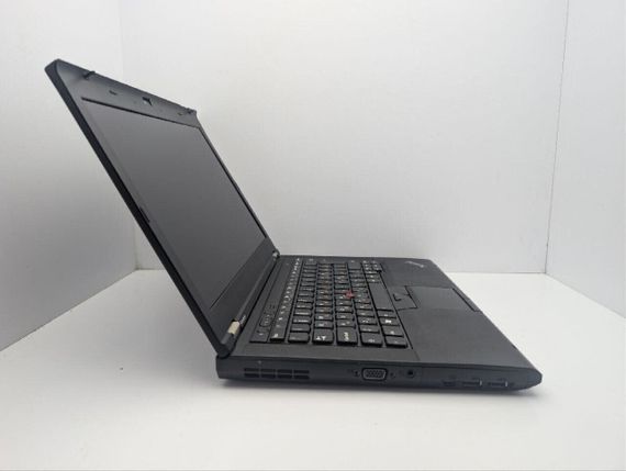 Ноутбук Lenovo ThinkPad T430 / 14" (1600x900) TN / Intel Core i5-3320M (2 (4) ядра по 2.6 - 3.3 GHz) / 8 GB DDR3 / 500 GB HDD / Intel HD Graphics 4000 / WebCam б/в | Зображення 3