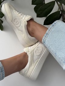 Кросівки жіночі New Gu4i  весна / осінь 2464 40 25.5