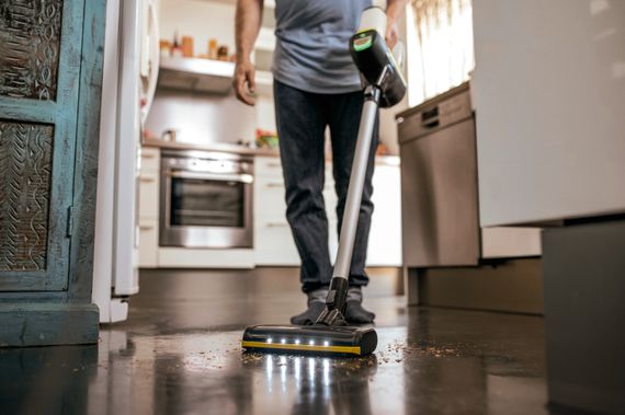 Пилосос Karcher безпровідний VC 6 1.198-678.0 | Зображення 1