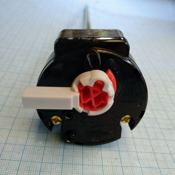 Терморегулятор для бойлера RTS 16А із захистом і прапорцем Thermowatt, Італія | Зображення 1