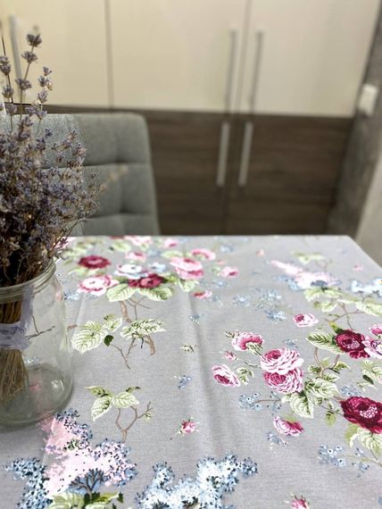 Скатертина тифлонова водовідштовхувальна 120 х 175 рожеві бутони | Зображення 3