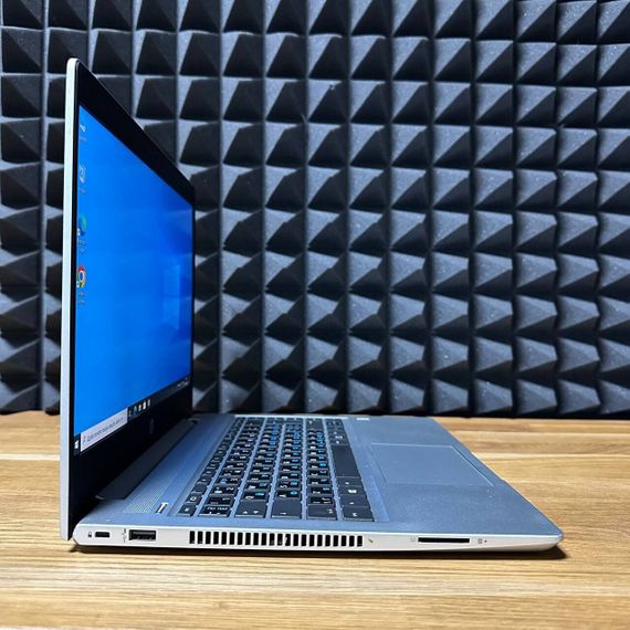 Ультрабук Б-клас HP ProBook 445R G6 / 14" (1920x1080) IPS / AMD Ryzen 5 3500U (4 (8) ядра по 2.1 - 3.7 GHz) / 8 GB DDR4 / 256 GB SSD / AMD Radeon Vega 8 Graphics / WebCam б/в | Зображення 4