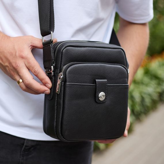 Чоловіча шкіряна універсальна сумка 24х20х8, барсетка зі шкіри, сумочка для чоловіків з регулюванням ручки, чорна | Зображення 1