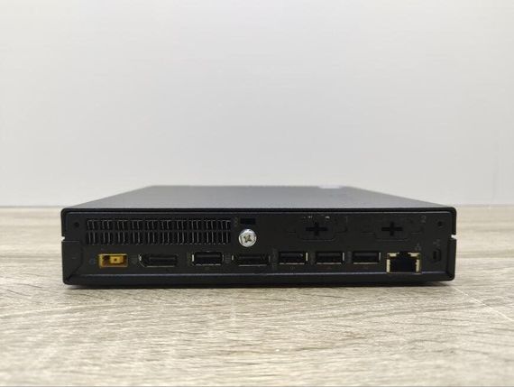 Неттоп Lenovo ThinkCentre M700 Tiny USFF / Intel Core i3-6100T (2 (4) ядра по 3.2 GHz) / 8 GB DDR4 / 240 GB SSD / Intel HD Graphics 530 / Блок живлення б/в | Зображення 4
