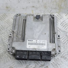 Блок керування двигуном 2.0 DCI Renault Laguna III 2007-2015 Комп'ютер ЕБУ мотора Рено 0281014354