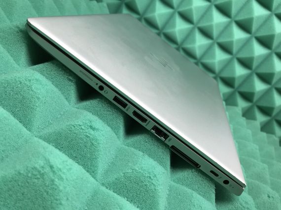 Ультрабук Б-клас HP EliteBook 840 G5 / 14" IPS / Core i5-8350U (4(8) ядра по 1.7-3.6GHz) / 8GB DDR4 / 256GB SSD M.2 / UHD Graphics 620 / WebCam б/в | Зображення 7