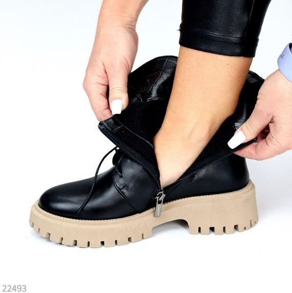 Крутые повседневные черные ботинки натуральная кожа на бежевой подошве | Зображення 3