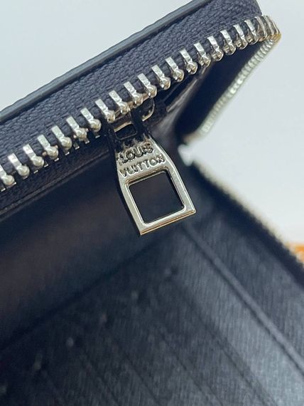 Гаманець Louis Vuitton Zippy Vertical M30317, чорний | Зображення 4