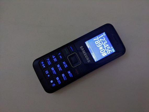 Мобільний телефон Samsung E1070 бу | Зображення 6