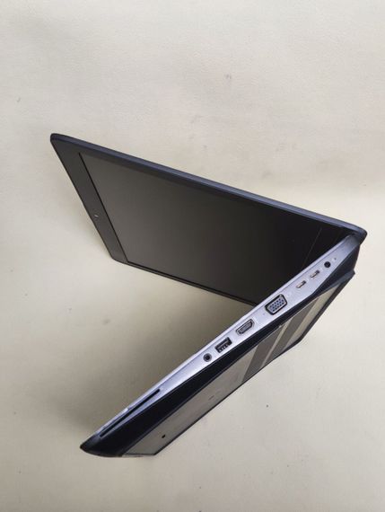 Мобільна робоча станція HP ZBook 17 G3 / 17.3" (1920x1080) IPS / Intel Core i7-6700HQ (4 (8) ядра по 2.6 - 3.5 GHz) / 16 GB DDR4 / 256 GB SSD / nVidia Quadro M1000M, 2 GB GDDR5, 128-bit / WebCam б/в | Зображення 5