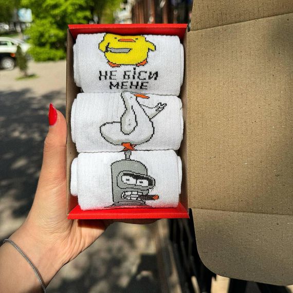 Подарочный набор мужских носков в коробке размер 40-45 3 пары цвет белый  ч3бокс044 | Зображення 3