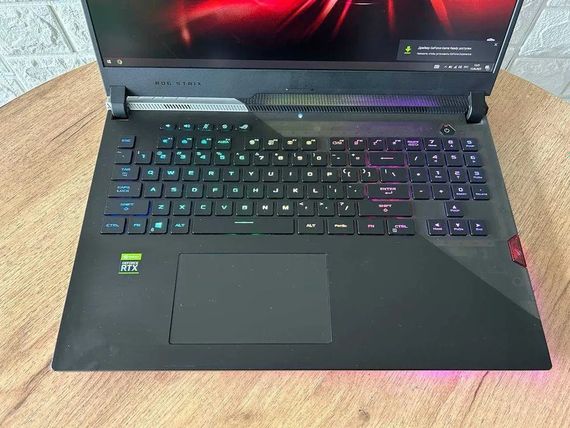 Ноутбук Asus ROG SCAR 17.3" IPS 360Hz Ryzen 7 5800H 32Gb SSD 1Tb RTX 3080-16Gb Б/У Б/В | Зображення 3