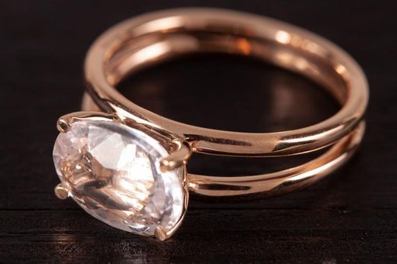 Женское золотое кольцо с розовым кварцем 19 | Зображення 3