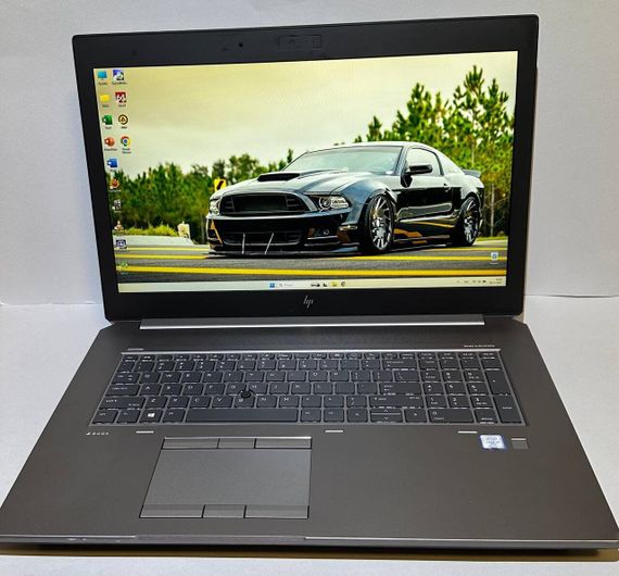 Мобильная рабочая станция Б-класс HP ZBook 17 G6 / 17.3" (1920x1080) IPS / Intel Core i7-9750H (6 (12) ядер по 2.6 - 4.5 GHz) / 16 GB DDR4 / 256 GB SSD + 256 GB SSD / nVidia Quadro T1000, 4 GB GDDR5, 128-bit / WebCam б/у | Зображення 1