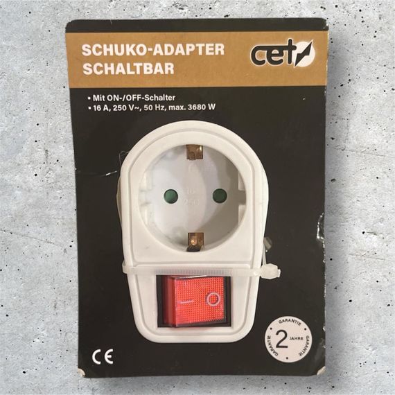 Адаптер для розетки с выключателем Белый