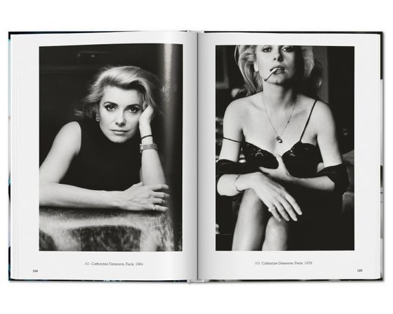 Книга для фотографів Гельмут Ньютон фотомистецтво Helmut Newton&Alice Springs. Us and Them. Matthias Harder | Зображення 1