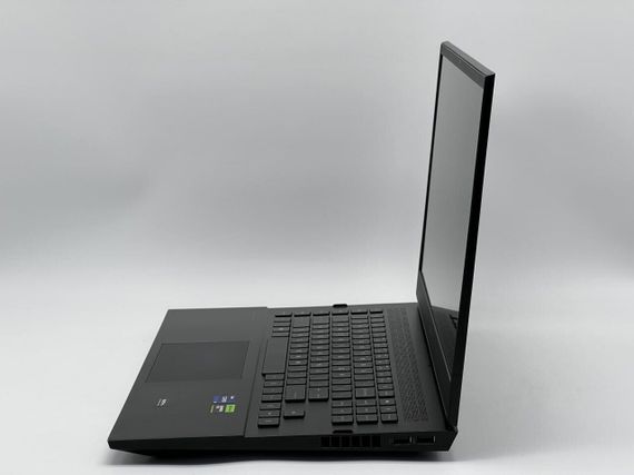 Игровой ноутбук Б-класс HP Omen 17-ck2095cl / 17.3" (2560x1440) IPS / Intel Core i9-13900HX (24 (32) ядер по 2.2 - 5.4 GHz) / 32 GB DDR5 / 960 GB SSD / nVidia GeForce RTX 4080, 12 GB GDDR6, 192-bit / WebCam б/у | Зображення 3