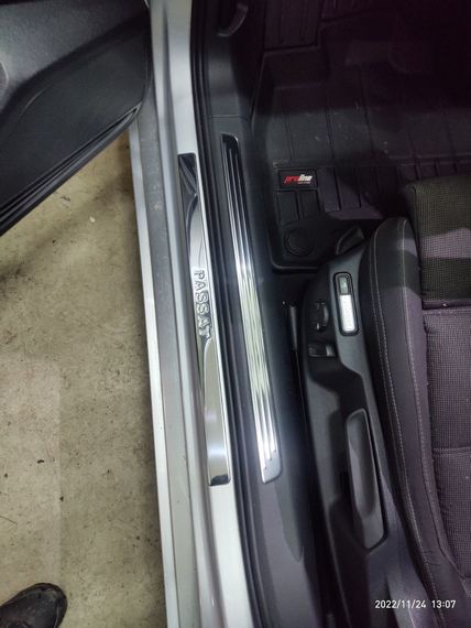 Накладки на дверні пороги OmsaLine тип 1 (4 шт, нерж) для Volkswagen Passat B8 2015-2024 рр | Зображення 3