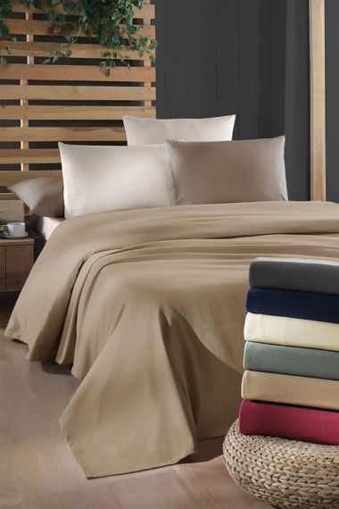 Комплект постельного белья с вафельным пледом La Romano Soft Pique 230×250, Коричневый