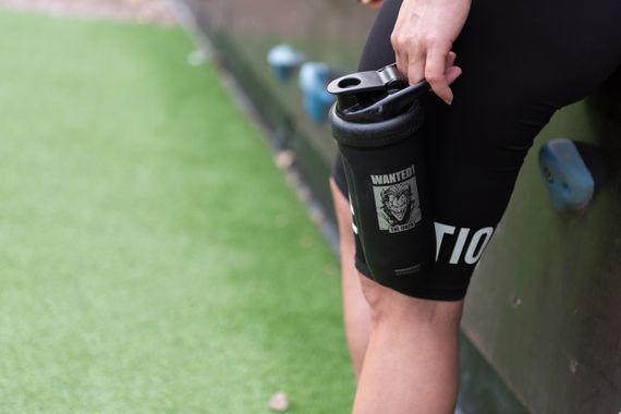 Шейкер спортивний SmartShake Reforce 900ml DC Joker (Original) | Зображення 4