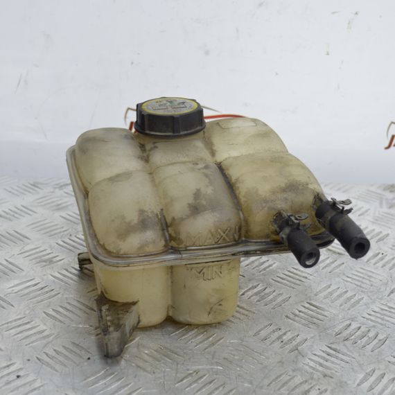 Розширювальний бачок Ford Focus II 1.6 TDCI водяний бачок системи охолодження Форд Фокус 3M5H8K218AJ